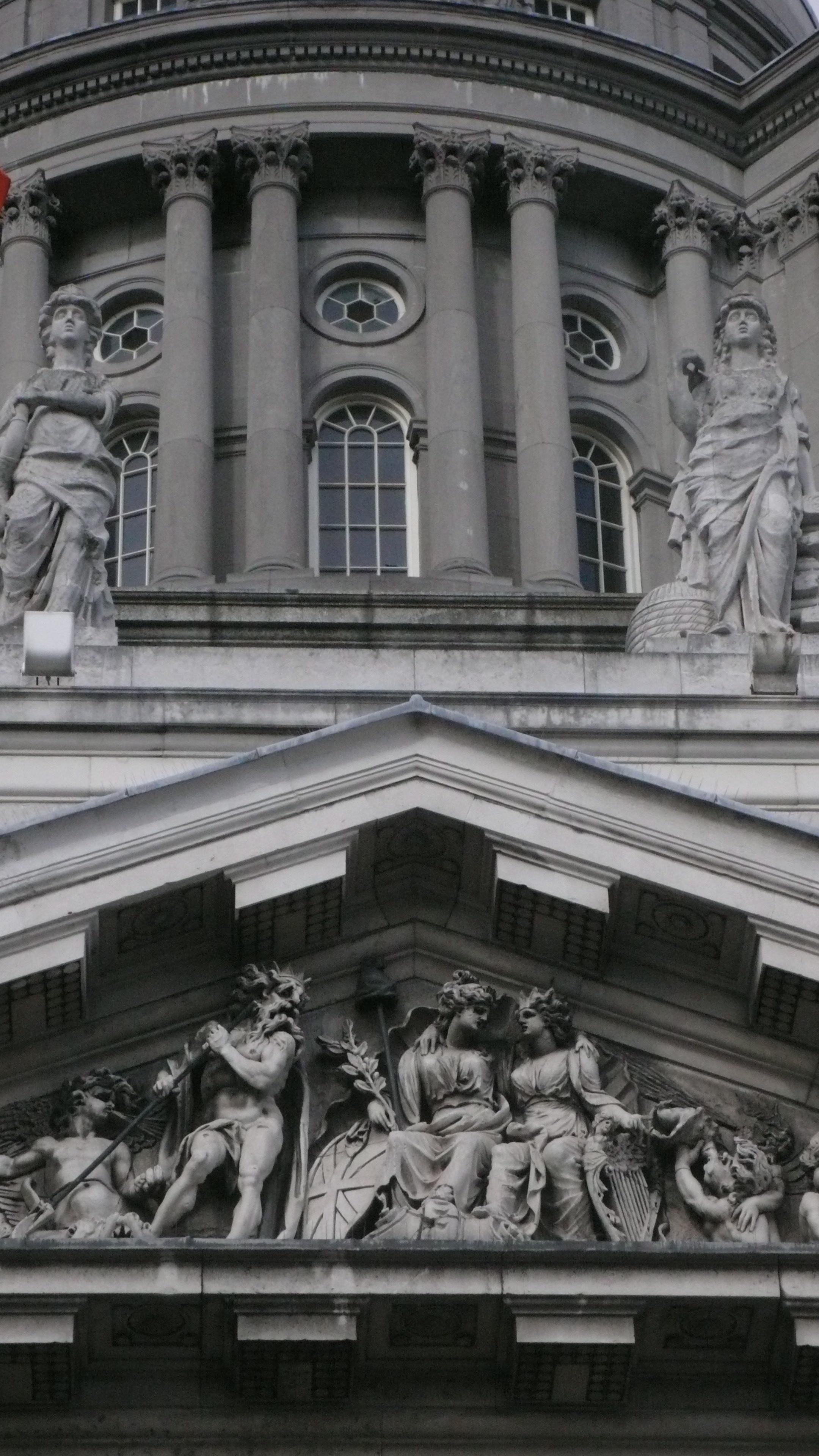 Custom-made Beauty. – Power, genius and intrigue, in 18th century ...